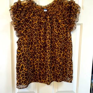 Old navy size xl cheetah print VGUC